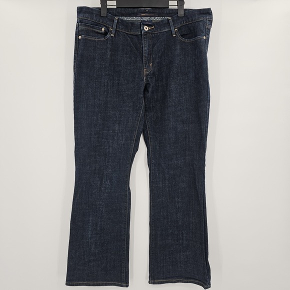 Levis 547 Platinum Flare Jeans Womens 16M Dark Wash Stretch Pockets - Picture 1 of 11